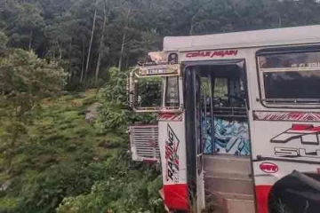 நுவரெலியாவில் மற்றுமொரு பஸ் விபத்து; பயணிகள் நிலை என்ன!