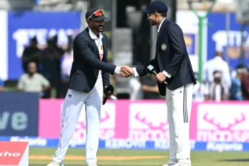 දෙවැනි ටෙස්ට් තරගයේත් කාසියේ වාසිය ඉන්දියාවට [VIDEO]