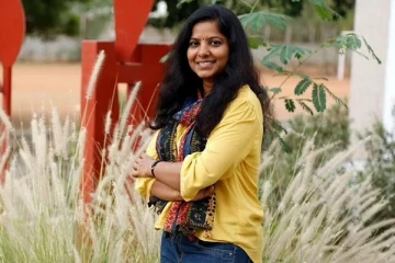 வெளிநாட்டில் வசிக்கும் தமிழ்ப்பெண்ணுக்கு விடாது கருப்பாய் தொடரும் சர்ச்சை! நீதிமன்றம் அதிரடி உத்தரவு