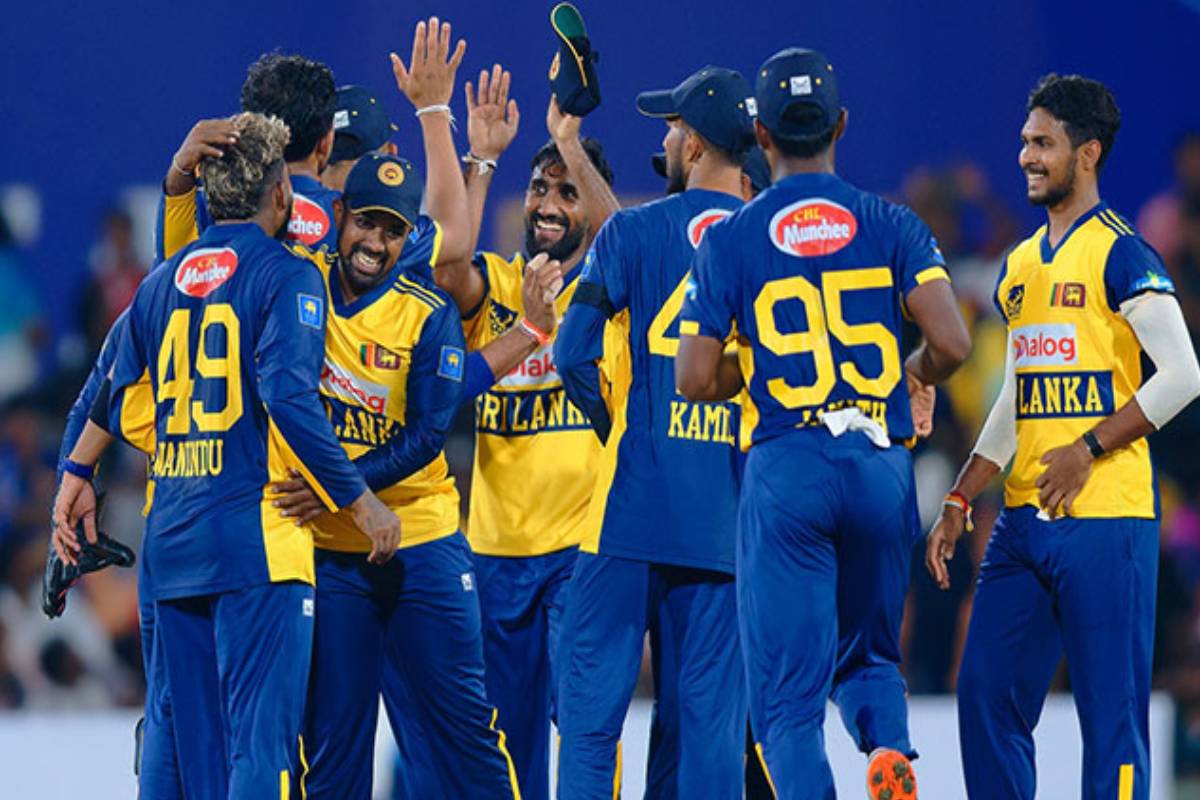 இலங்கை கிரிக்கெட் அணியின் புதிய பயிற்சியாளர்: வெளிநாட்டு நிபுணர்களை நாடும் SLC | Sri Lanka Cricket Team S New Coach