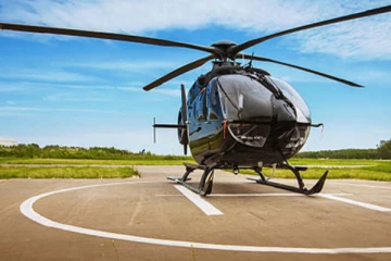 பாடசாலை மைதானத்தில் திடீரென தரையிறங்கிய உலங்குவானூர்தியினால் அமைதியின்மை