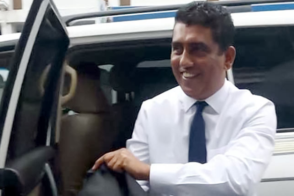 ஜோன்ஸ்டன் பெர்னாண்டோ உள்ளிட்ட ஐவருக்கு நீதிமன்றம் பிறப்பித்த உத்தரவு | Order Issued By The Court To Johnston Fernando ஜோன்ஸ்டன் பெர்னாண்டோ உள்ளிட்ட ஐவருக்கு நீதிமன்றம் பிறப்பித்த உத்தரவு | Order Issued By The Court To Johnston Fernando