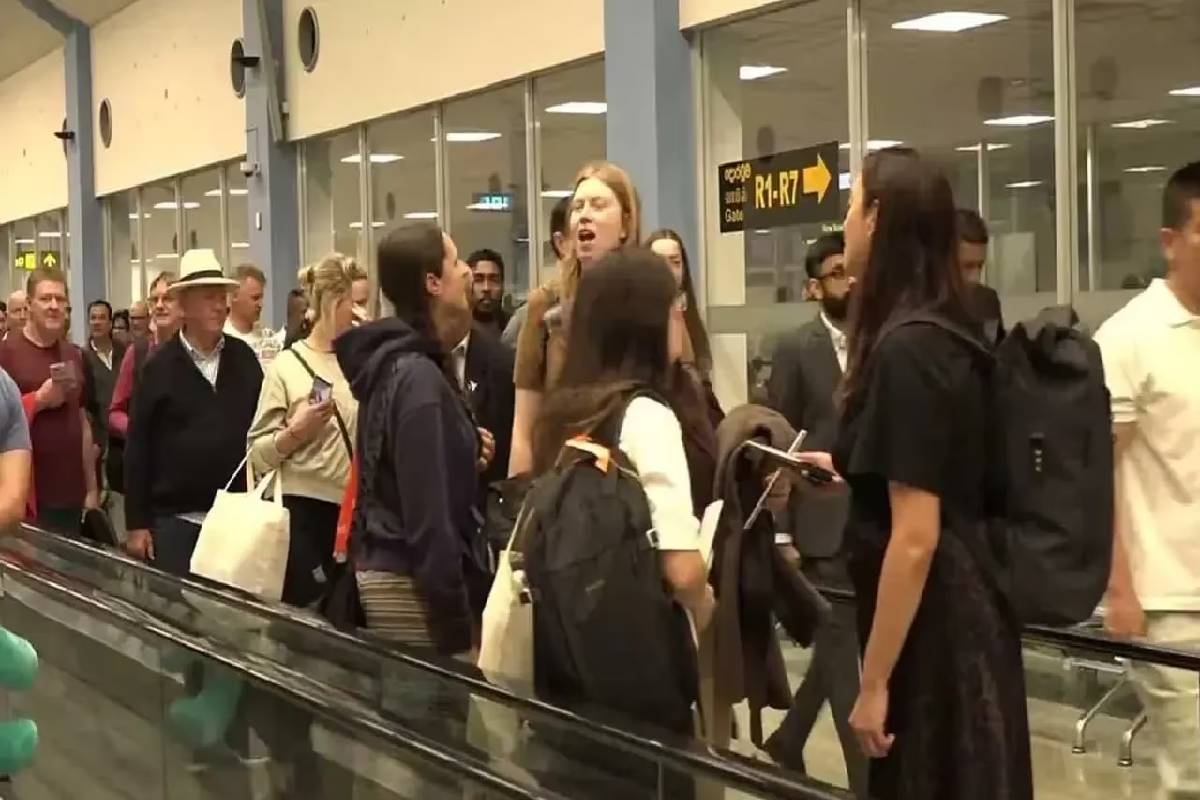இலங்கை தொடர்பில் தொடர்ந்தும் முதலிடம் வகிக்கும் இந்தியா | Tourist Arrivals Exceed 16 Million So Far