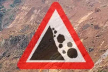 சில மாவட்டங்களுக்கு மண்சரிவு அபாய சிவப்பு எச்சரிக்கை நீடிப்பு