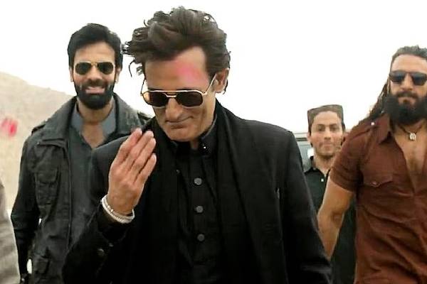 பிரபல நடிகை Flirt செய்தும் கண்டுக்கொள்ளாத துரந்தர் பட நடிகர்.. | Kangana Ranaut About Flirting With Dhurandhar Star