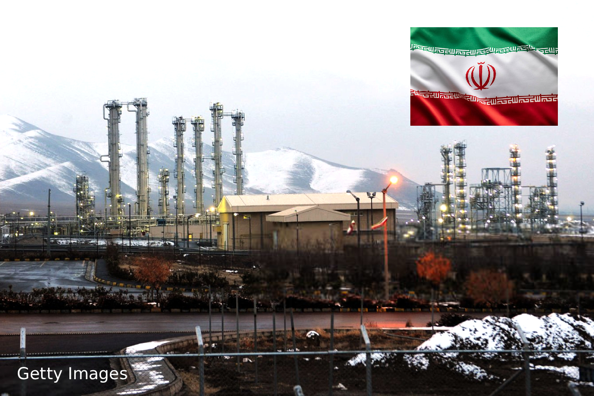 Iran accuses US uranium theft, F-15E pilot rescue Iran, Isfahan nuclear site tensions, US aircraft destroyed thermite charges, Iran US war latest April 2026 #IranUSConflict #F15Rescue #Isfahan #Uranium #MiddleEastWar #GlobalSecurity