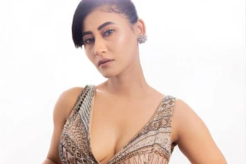 குக் வித் கோமாளி சுனிதாவா இது!! உச்சக்கட்ட கவர்ச்சியில் இப்படியொரு போஸ்..