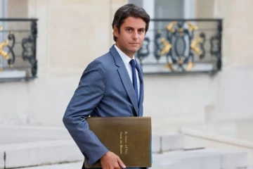 அதிகாரிகள் அனுப்பிய கடிதத்தால் தற்கொலை செய்துகொண்ட மாணவன்: பிரான்ஸ் அரசுக்கு தலைக்குனிவை ஏற்படுத்தியுள்ள சம்பவம்