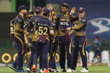 கொல்கத்தா கேப்டன் இயன் மோர்கனுக்கு 24 லட்சமும்.. ஒவ்வொரு வீரருக்கும் தலா 6 லட்சம் அபராதம் விதித்த ஐபிஎல்!