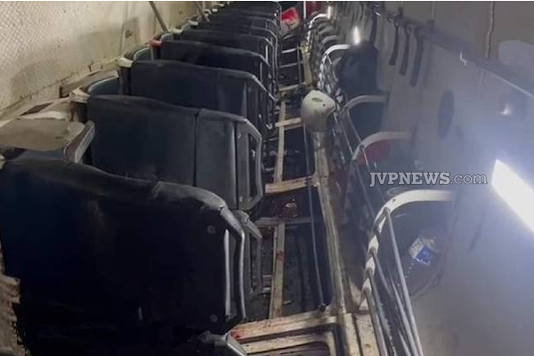 கிளிநொச்சியில் பயங்கர சம்பவம்: பெண் ஒருவர் உயிரிழப்பு! பலர் வைத்தியசாலையில் | Kilinochchi Bus Accident Woman Died Peoples Injury