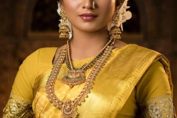 தங்கம் வாங்க சரியான நேரம் இதுதான் - எவ்வளவு ரேட் தெரியுமா?