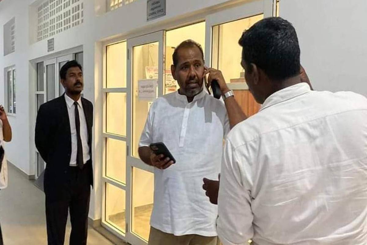 மாகாணத்தின் அதிகாரங்களை மத்திக்கு கொண்டு வருவதில் புதிய அரசாங்கம் முனைப்பு - கஜேந்திரகுமார் பொன்னம்பலம் சாடல்! | Govt Committed To Provincial Power Sharing Gajen மாகாணத்தின் அதிகாரங்களை மத்திக்கு கொண்டு வருவதில் புதிய அரசாங்கம் முனைப்பு - கஜேந்திரகுமார் பொன்னம்பலம் சாடல்! | Govt Committed To Provincial Power Sharing Gajen