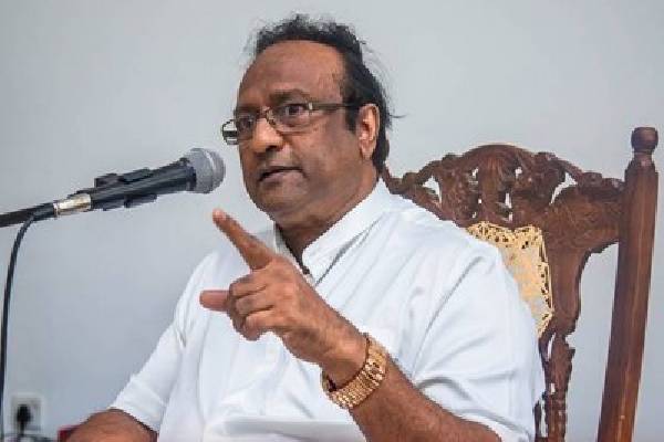 பௌத்தர்கள் சட்டத்தைக் கையில் எடுப்பார்கள் - சரத் வீரசேகர எச்சரிக்கை! | Sarath Weerasekara Warning To Against Buddhism