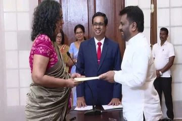 ஜனாதிபதி மற்றும் பிரதமருக்கு அதிபர்களால் ஒரே நாளில் அனுப்பப்பட்ட 1000 தந்திகள்