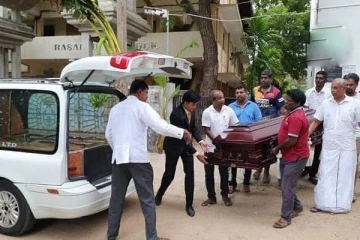 யாழில் நிர்க்கதியாய் விடப்பட்ட சம்பந்தனின் உடல்! சுமந்திரனின் பிடிவாதத்தால் ஏற்பட்ட தர்மசங்கடம்