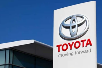 මෝටර් රථ ලොවේ දැවැන්තයා,TOYOTA සමාගමෙන් පාරිභෝගිකයන්ට විශේෂ නිවේදනයක්..!