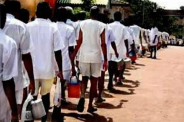 இலங்கையில் சிறைச்சாலையில் உள்ள 331 பட்டதாரிகள்! பேராசிரியரின் அடிர்ச்சி தகவல்!