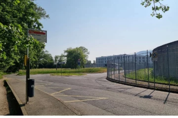 சுவிட்சர்லாந்தில் சொந்த மகனைக் கடத்தி வெளிநாட்டுக்குக் கொண்டு சென்ற நபருக்கு சிறை