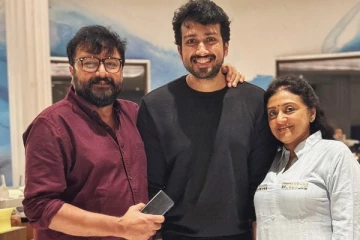 நடிகர் ஜெயராம் மகனுக்கு திருமணம்.. பெண் யார் தெரியுமா? முதல் அழைப்பிதழ் யாருக்கு கொடுத்திருக்கிறார்கள் பாருங்க