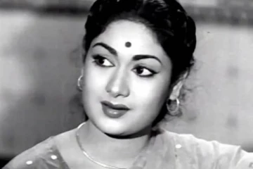 குடிபோதையில் தள்ளாடிய சாவித்ரி!! கப்பலுக்கு அளேக்காக தூக்கிய தயாரிப்பு நிர்வாகி