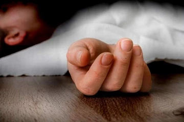 பம்பலப்பிட்டியில் மாடியிலிருந்து விழுந்து உயிரிழந்த 15வயது சிறுவன்