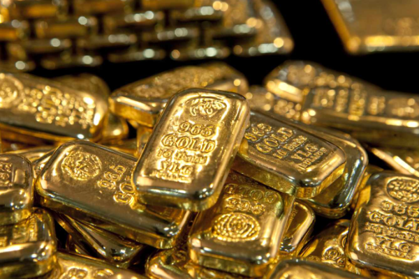 பல ஆண்டுகளாக சேமித்துவைத்த தங்கத்தை தவறுதலாக குப்பையில் வீசிய நபர் | Italy Man Throws 20 Gold Bars In Trash By Mistake