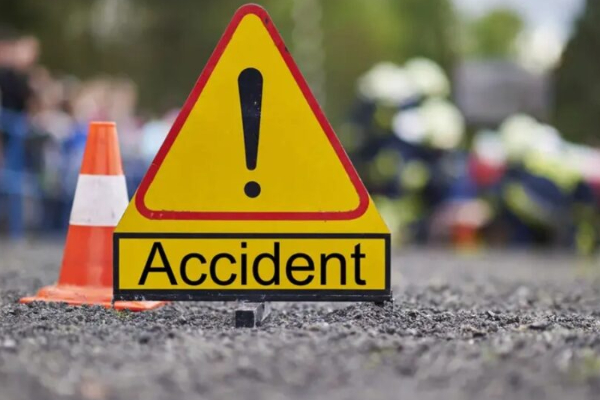 மட்டக்களப்பிலிருந்து சென்ற பேருந்து லொறியுடன் மோதி விபத்து | Accident When Bus Batticaloa Collides Lorry