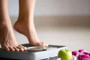 ஜிம் செல்லாமலே வேகமா உடல் எடையைக் குறைக்கனுமா? இந்த உணவுகள் தினம் ஒன்று சாப்பிட்டாலே போதும்