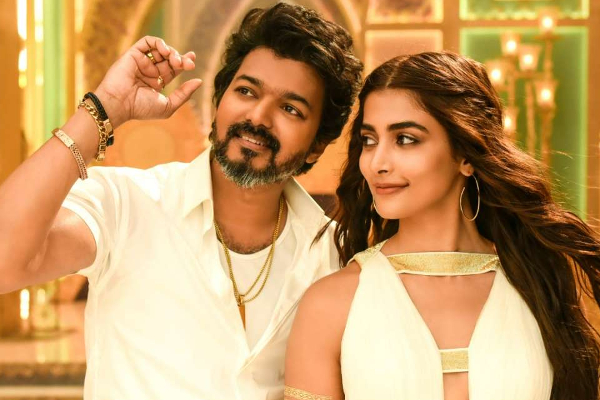 இந்த சூப்பர்ஹிட் படத்தில் நடிக்காமல் பீஸ்ட் படத்தில் நடித்த பூஜா ஹெக்டே.. தவறிப்போன வாய்ப்பு | Pooja Hegde Missed To Act In This Superhit Movie