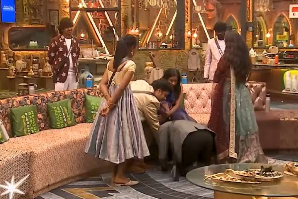 Red Card பிறகு சாண்ட்ரா காலில் விழுந்த கம்ருதீன், பார்வதி என்ன செய்தார் தெரியுமா?... வீடியோ இதோ | Bigg Boss Tamil Season 9 3Rd January 2026 Promo 3