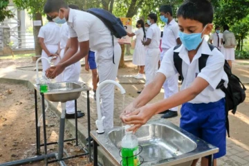 பாடசாலைகளை மீளத் திறப்பது தொடர்பில் கல்வி அமைச்சு எடுத்துள்ள நடவடிக்கை