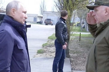 உக்ரைனுக்கு திடீர் விசிட் அடித்த விளாடிமிர் புடின் !