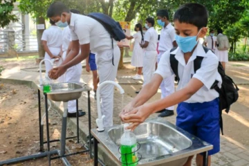 மீண்டும் திறக்கப்படுமா பாடசாலைகள்? ஜனாதிபதியின் கைகளுக்கு செல்லவுள்ள அறிக்கை