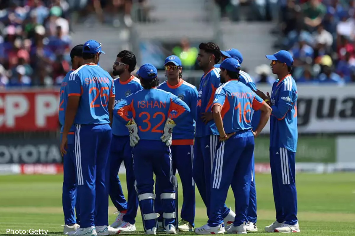 இங்கிலாந்து அணிக்கு 190 ஓட்டங்களை இலக்காக நிர்ணயித்த இந்தியா: மழையால் போட்டி ரத்து | Eng Vs Ind 1St T20 Match No Result Due To Rain இங்கிலாந்து அணிக்கு 190 ஓட்டங்களை இலக்காக நிர்ணயித்த இந்தியா: மழையால் போட்டி ரத்து | Eng Vs Ind 1St T20 Match No Result Due To Rain
