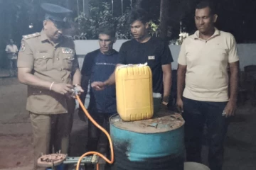 யாழில் வீடொன்றில் கசிப்பு உற்பத்தி ; வசமாக சிக்கிய இளைஞன்