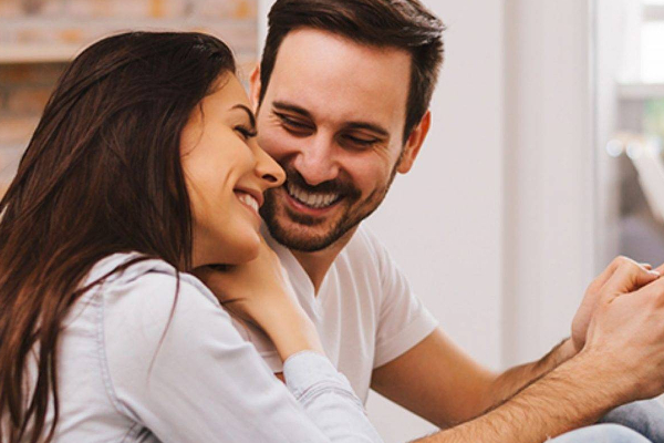 மனைவியுடன் உறவில் விரிசல் ஏற்படாமல் இருக்க என்ன செய்யவேண்டும்? | Husband Wife Relationship Tips Happys