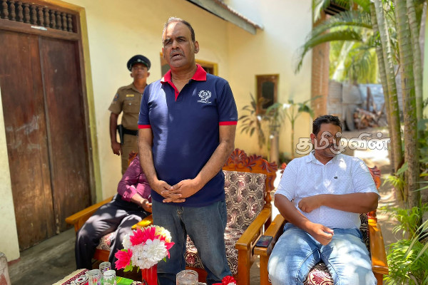 வடக்கும், கிழக்கும் தனித்தனியாக பிரிந்துதான் இருக்கவேண்டும்: ஹரீஸ் எம்.பி (Photos) | North And East Should Be Separate Haris Mp