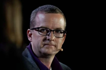 பேஸ்புக்கின் தலைமை தொழில்நுட்ப அதிகாரி பதவி விலகல் : காரணம் என்ன?