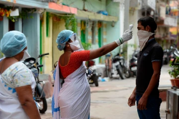 தடுப்பூசி குறித்து நம்பிக்கையிழந்த மக்கள் !! தவறு நிகழ்ந்தது எங்கே? ச.பார்தீபன்