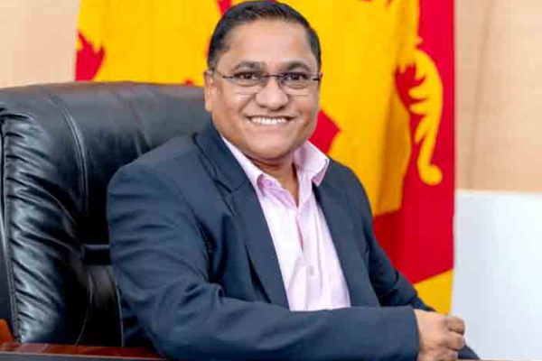 இலத்திரனியல் பயண அனுமதி; வெளிநாட்டவர்களுக்கு புதிய வசதி ! | Sri Lanka Eta Online Foreigners Vijitha Herath