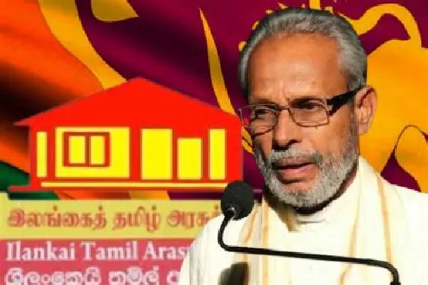 டக்ளஸை தேடிச்சென்று சந்தித்த சி.வி.கே. சிவஞானம்: எழுந்துள்ள விமர்சனத்திற்கு கண்டனம் | Douglas Sivagnanam Meeting Problems Members டக்ளஸை தேடிச்சென்று சந்தித்த சி.வி.கே. சிவஞானம்: எழுந்துள்ள விமர்சனத்திற்கு கண்டனம் | Douglas Sivagnanam Meeting Problems Members