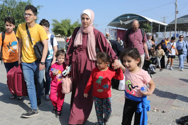 காசாவில் சிக்கிய இலங்கையர் தொடர்பில் மகிழ்ச்சி தகவல்! | Sri Lankans Stuck In Gaza Isral War