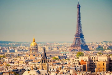 பிரான்ஸிற்கு அழைத்து செல்வதாக கூறி ரியூனியன் தீவில் கைவிடப்பட்ட 53 இலங்கையர்கள் !