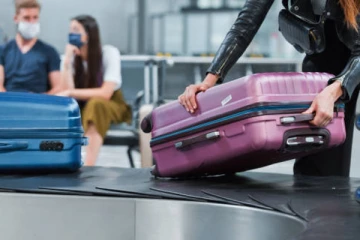 விமான நிலையத்தில் சிக்கிய 20 இலட்சம் ரூபா பெறுமதியான பொருள்