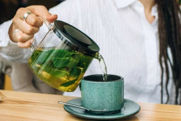 தப்பி தவறிக் கூட இந்த நோயுள்ளவர்கள் கிரீன் டீ குடிக்காதீங்க!