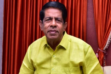 சிறகடிக்க ஆசை ஆர். சுந்தர்ராஜனின் முழு குடும்பத்தை பார்த்துள்ளீர்களா.. அழகிய குடும்ப புகைப்படம் இதோ