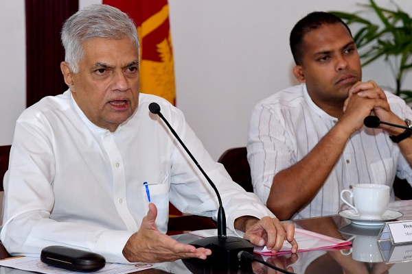 2023இல் புதிய அரசியல் மாற்றம்! பாரம்பரிய முறை மாறும் - ஹரின் பெர்னாண்டோ தகவல் | Harin Fernando Advice To Sajith Premadhasa