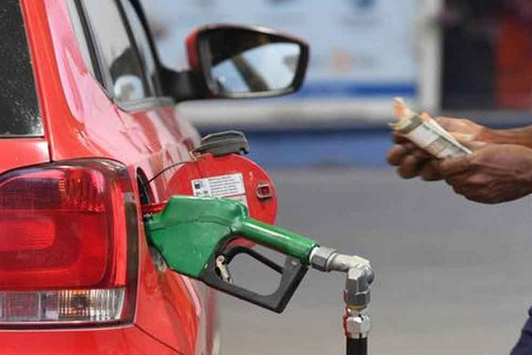 எரிபொருள் விலைகளில் மாற்றம் - இன்று நள்ளிரவு முதல் நடைமுறை | Fuel Price Changed Petrol Increased