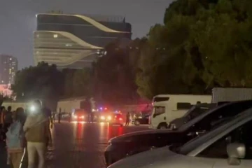 உடற்பயிற்சி செய்துகொண்டிருந்தவர்கள் மீது காரை மோதிய நபர்... 35 பேர் பரிதாபமாக உயிரிழப்பு!