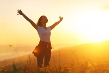 பெண்கள் தன் வாழ்நாளை நீட்டிக்க தவறாமல் கடைபிடிக்க வேண்டிய 10 விஷயங்கள்